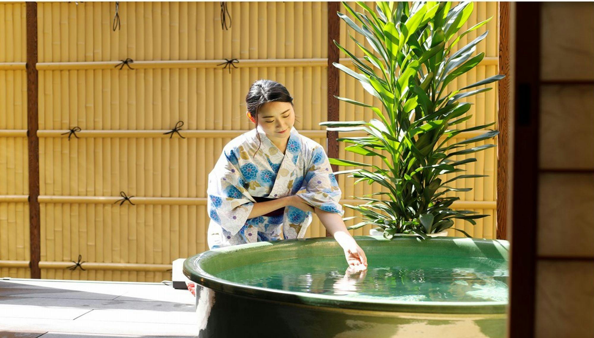 Kinosaki Onsen　 Hanamandara