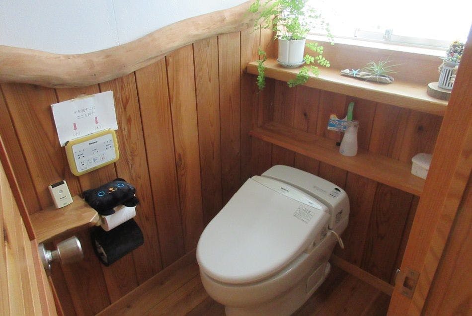 ห้องน้ำชั้น 2