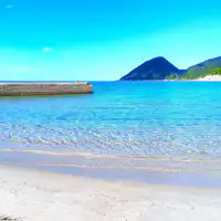 숙소 앞의 모래사장입니다.