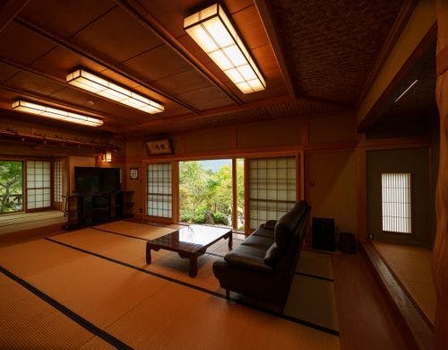 【和室　一例】