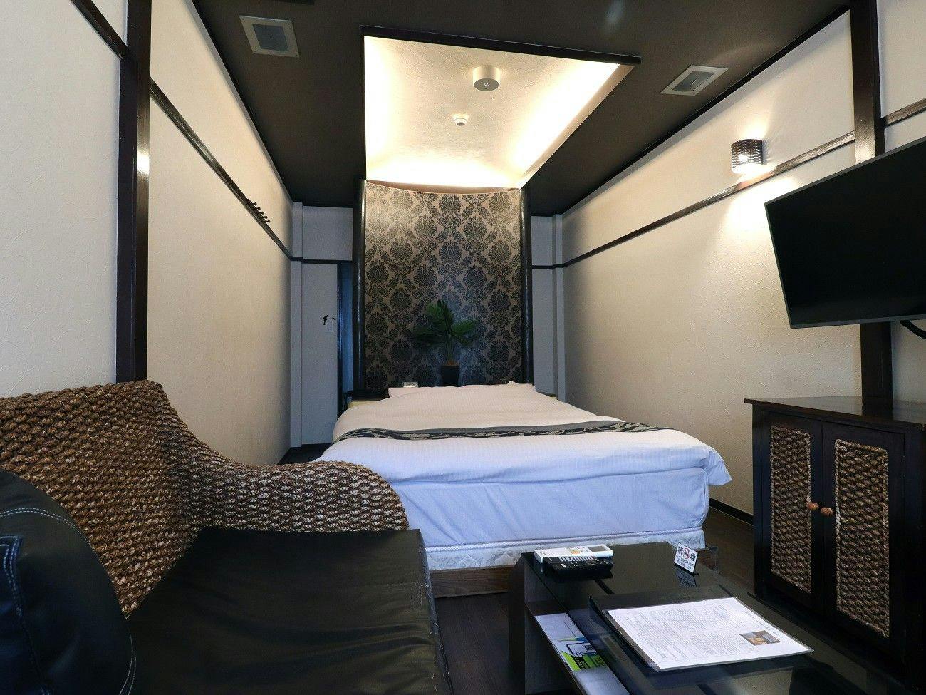 Natural Private Hot Spring SPA & HOTEL La Fontaine Suwa