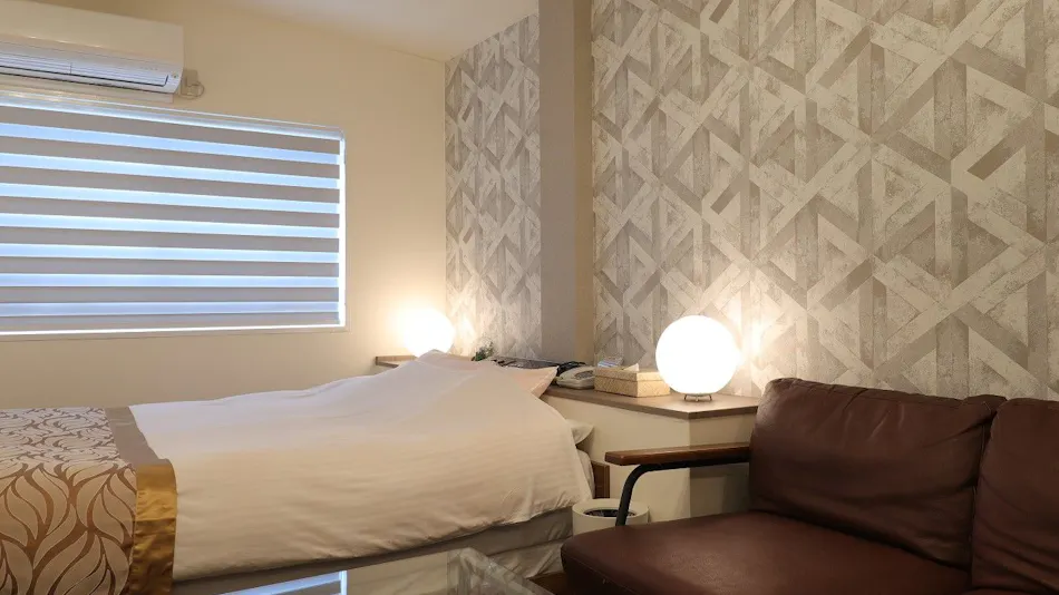 Natural Private Hot Spring SPA & HOTEL La Fontaine Suwa