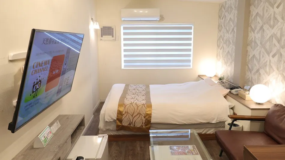 Natural Private Hot Spring SPA & HOTEL La Fontaine Suwa