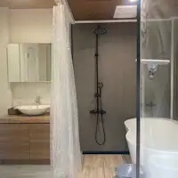 小木屋內盥洗室・浴室區域