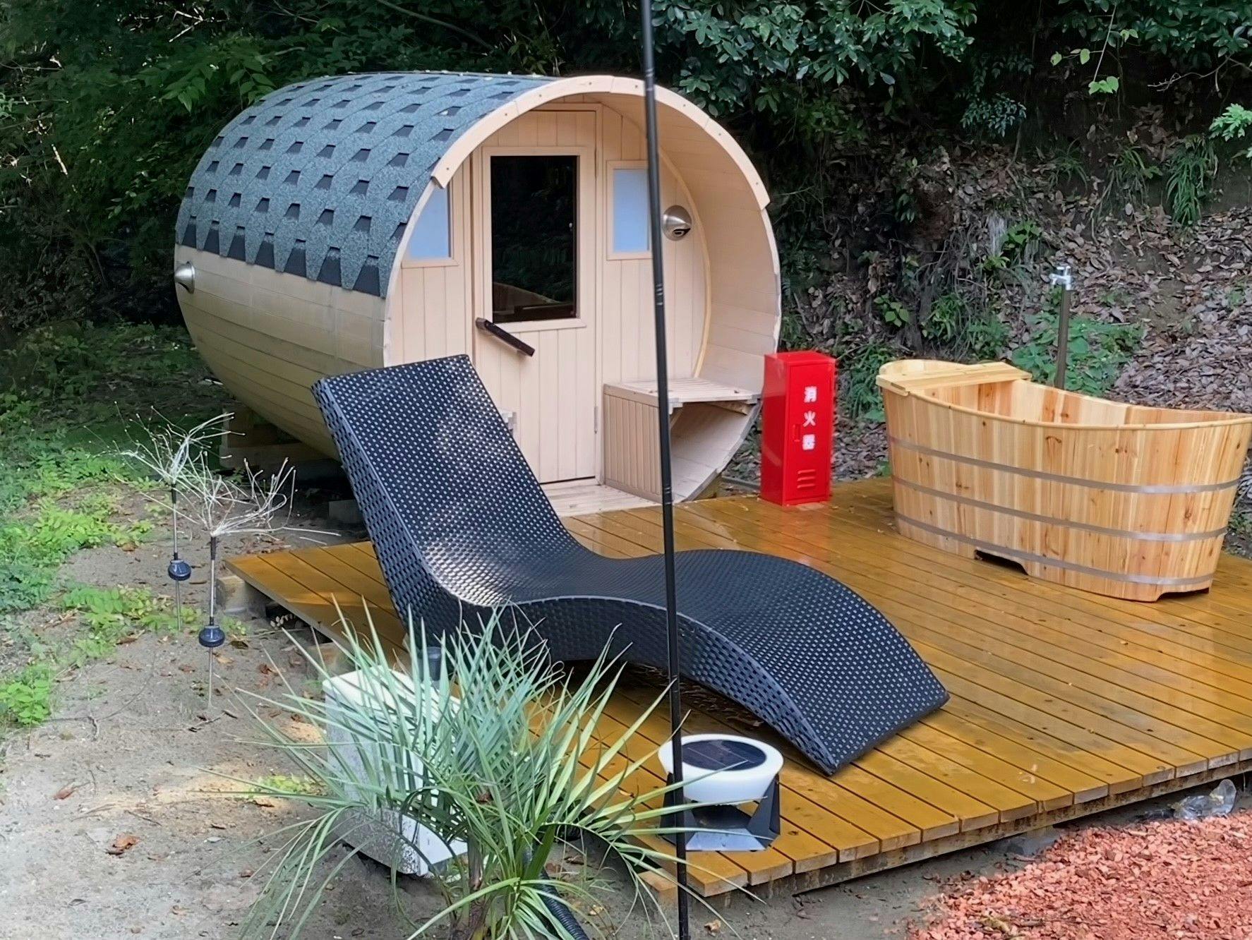 ซาวน่ากลางแจ้ง