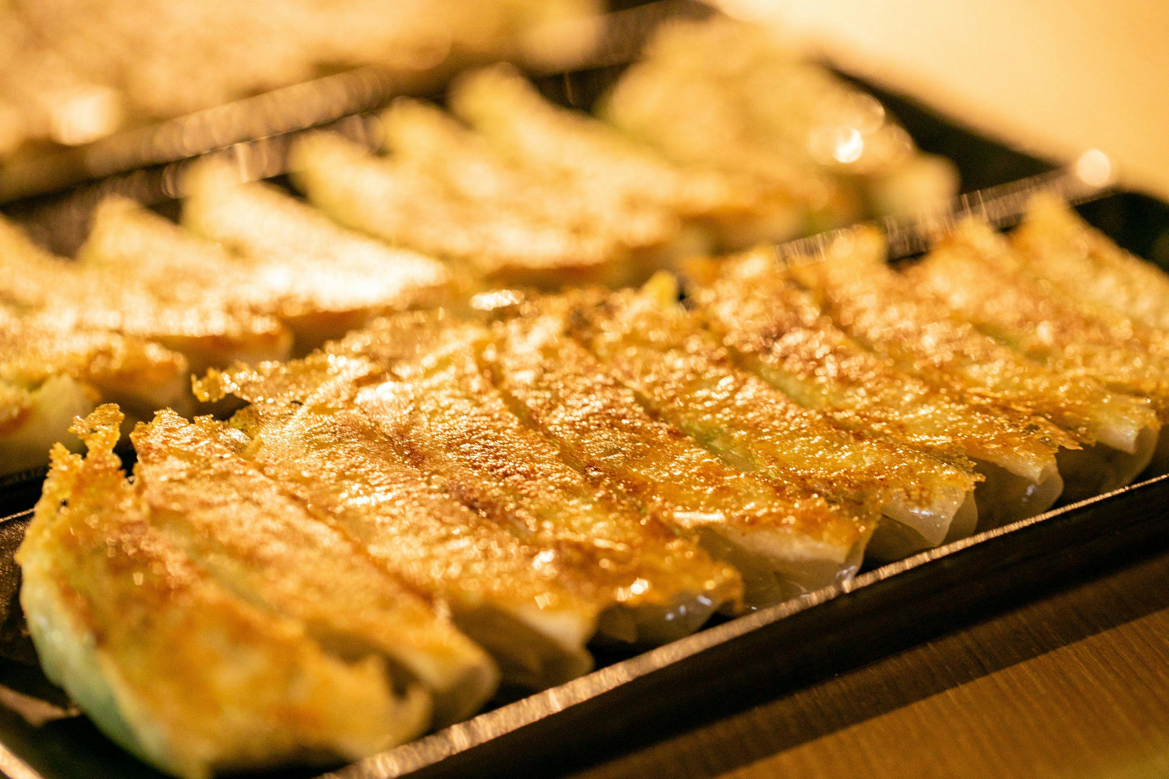 มีชุดอาหารเกี๊ยวจากร้านเกี๊ยวชื่อดังในซาไก