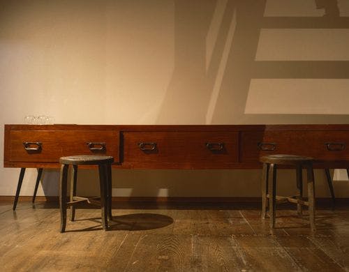 一段箪笥をアップサイクルしたテーブル