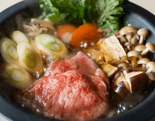 超稀少「羽後和牛」のすき焼き