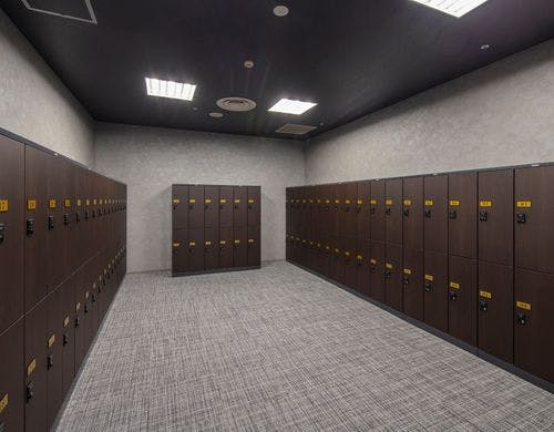 ◆男性用カプセルルーム：専用ロッカー