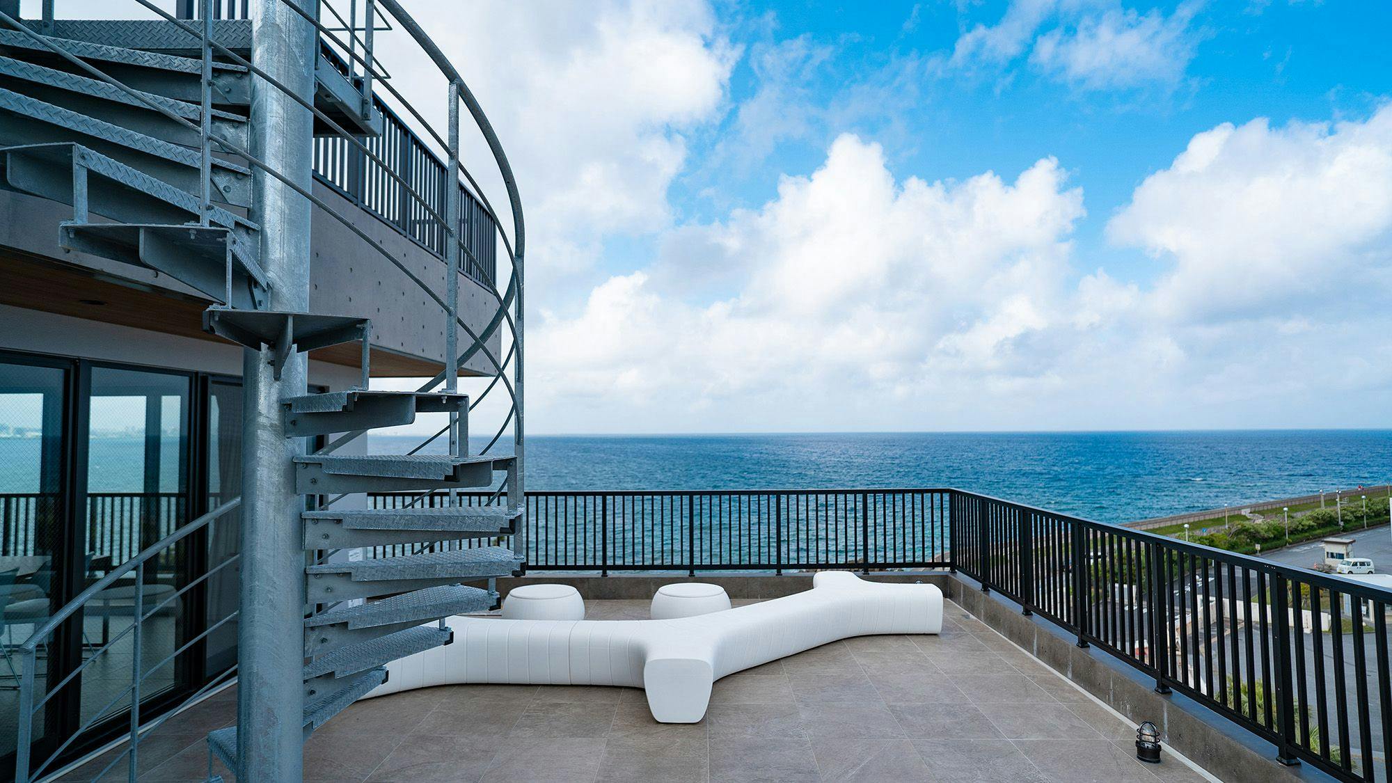 United Resort Chatan Oceanfront