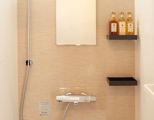 シャワールーム