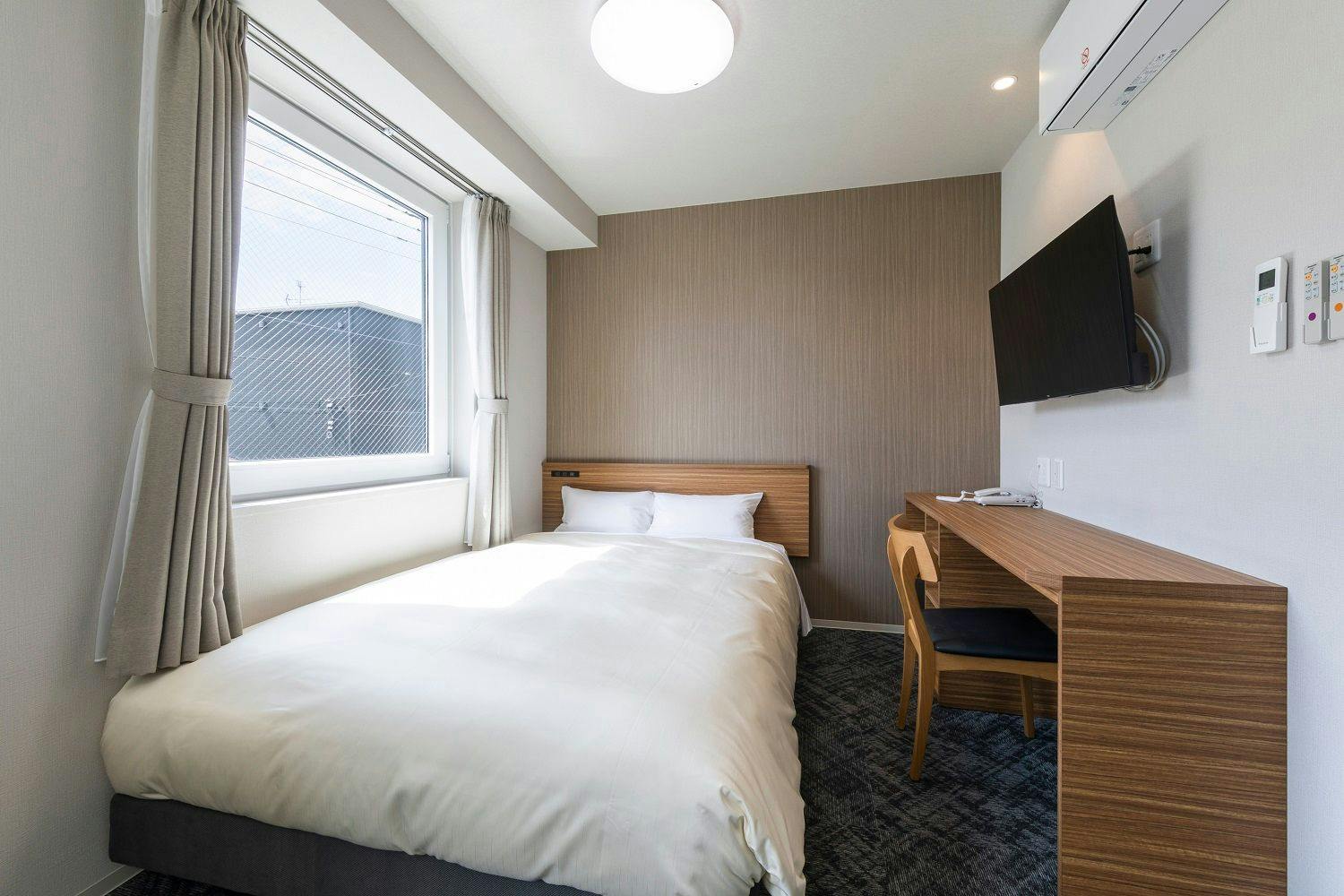 Hotel Crown Hills Goi (BBH Hotel Group)