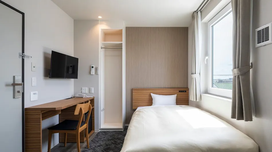 Hotel Crown Hills Goi (BBH Hotel Group)