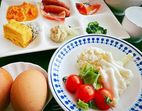 朝食バイキング