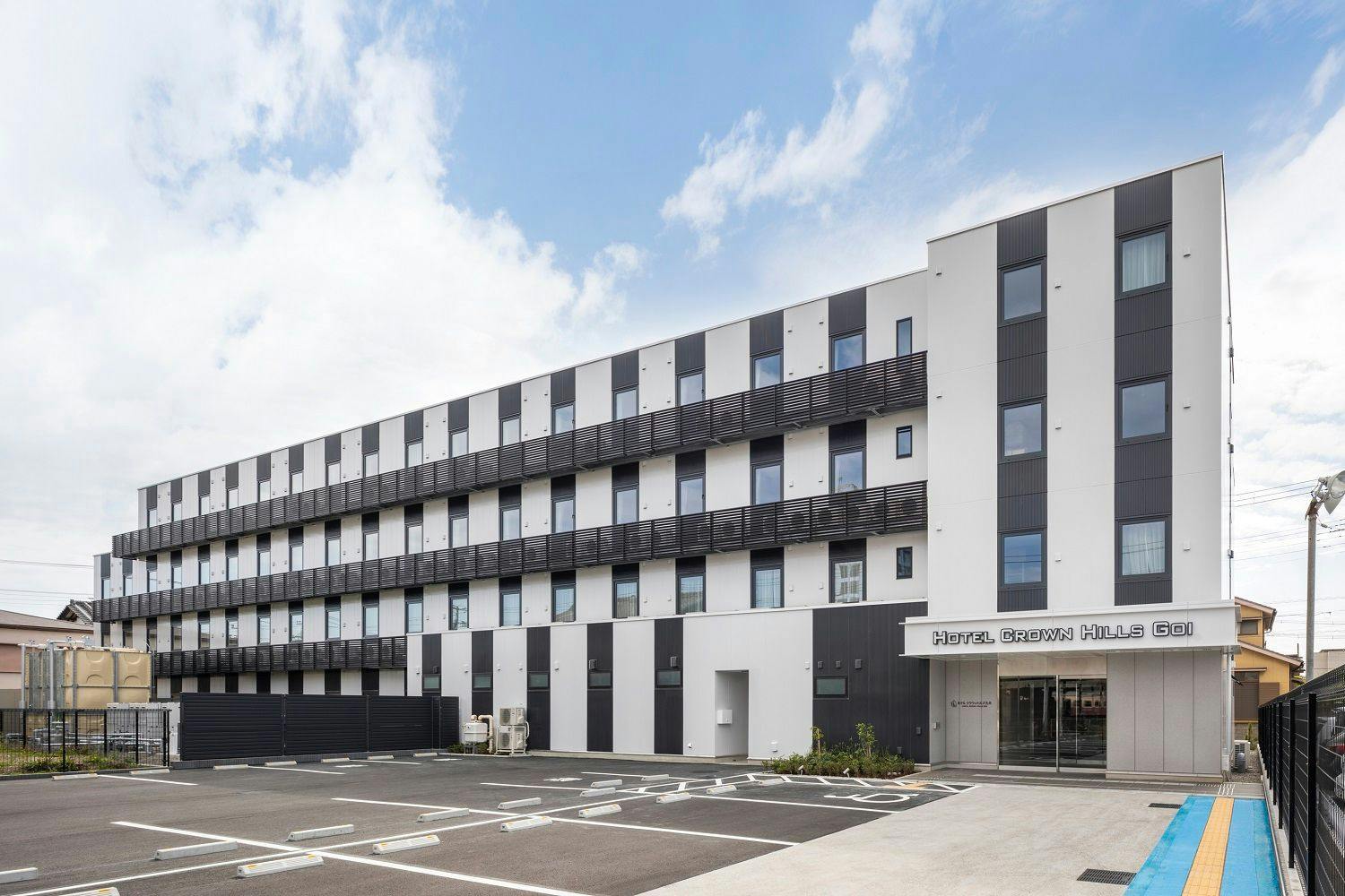 ホテルクラウンヒルズ五井（ＢＢＨホテルグループ）&nbsp;施設全景