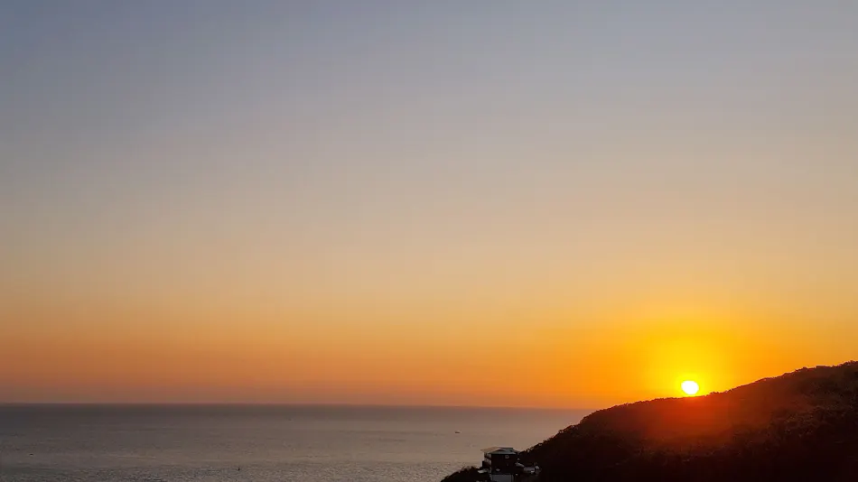 Hidemaru Hanagokoro: An Accommodation to Surrender Your Heart to Stunning Views and Savor the Bounty of the Sea