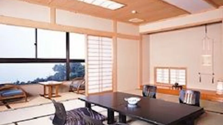 Hidemaru Hanagokoro: An Accommodation to Surrender Your Heart to Stunning Views and Savor the Bounty of the Sea