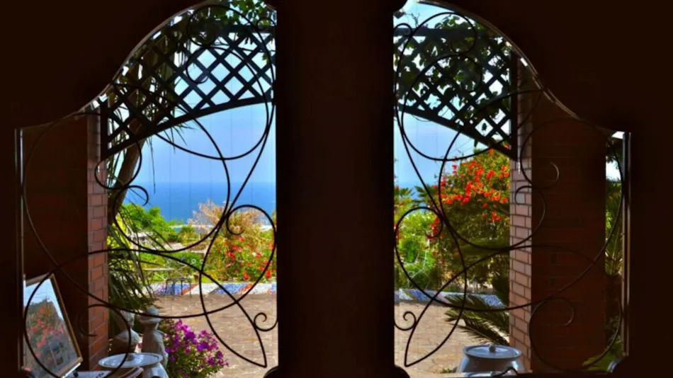 Antique Hotel La Mirador
