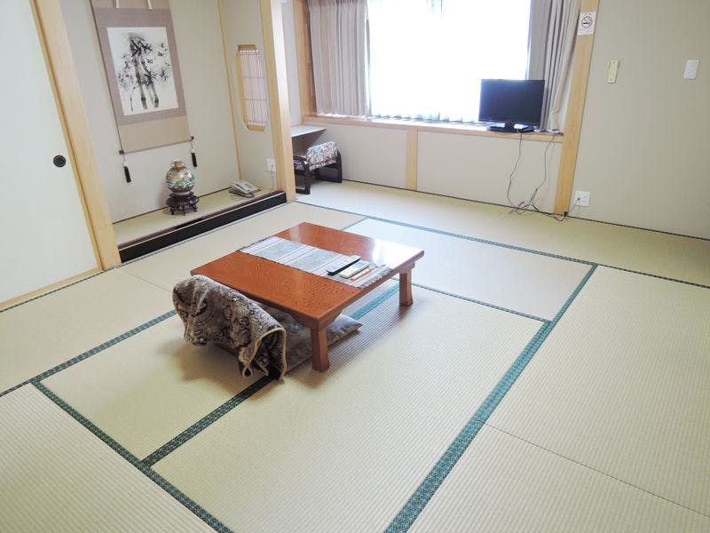 Yayoi Ryokan