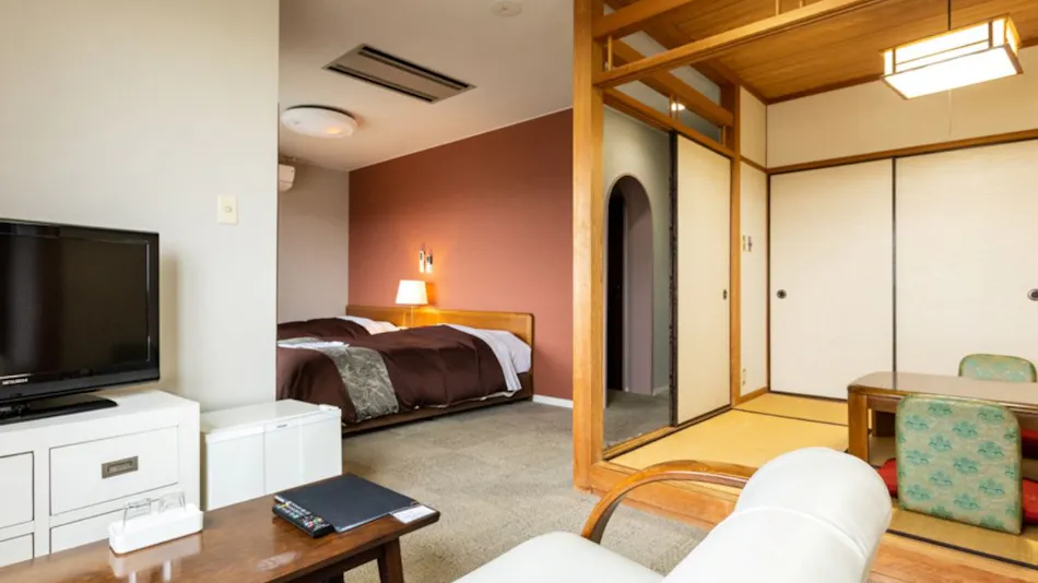 Hotel Sun Crown Ooaso