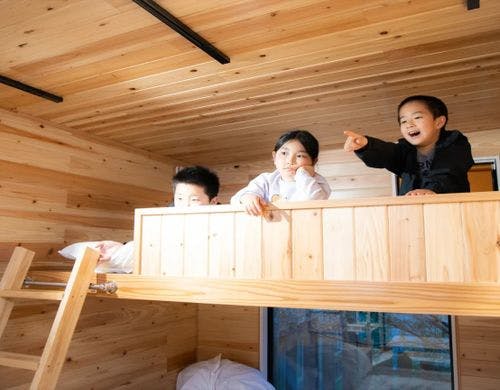 トレーラーハウス「後鬼」