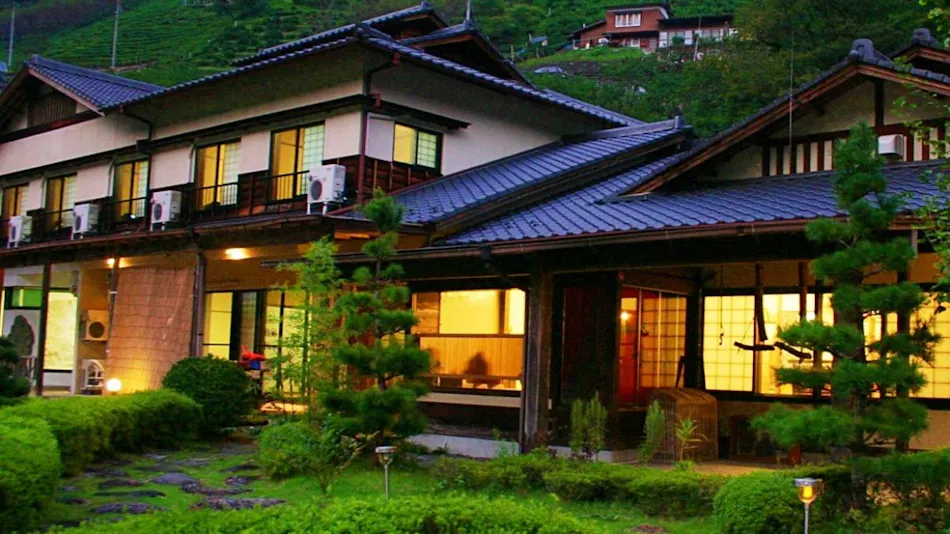 Irori Accommodation Shimabata
