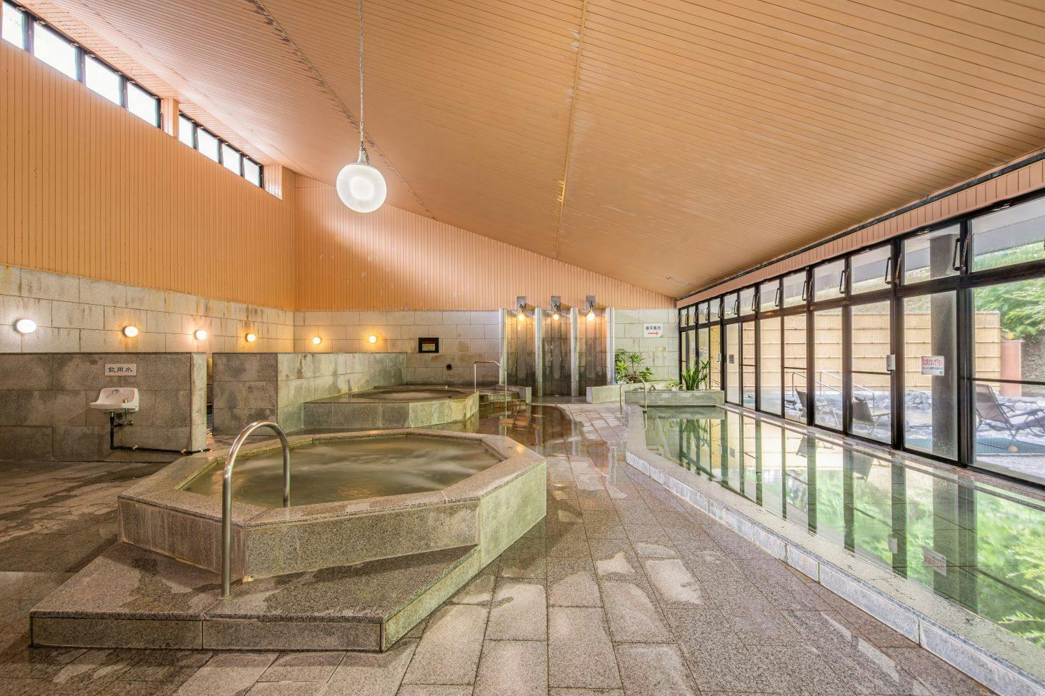Koshinji no Yu Yukura