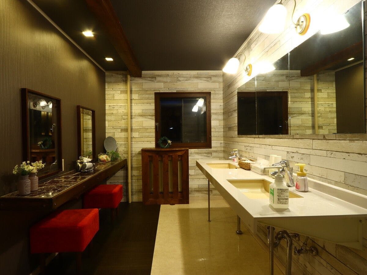 《ห้องแต่งตัว》