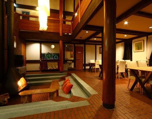 《レストラン》