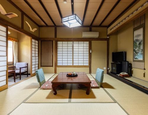 富士（8畳トイレバス付）