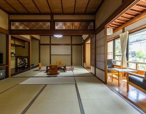 牡丹（16畳トイレ付）