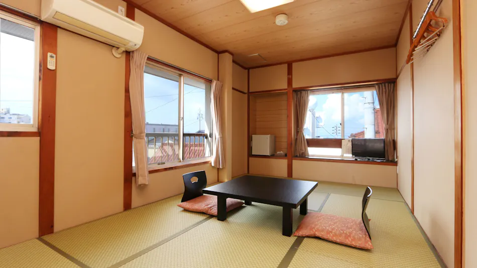 Himakajima Accommodation & Fishing Boat Suzuran