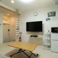 อาคารหมายเลข 10 / เพลิดเพลินกับทีวีด้วยลำโพงเฉพาะ