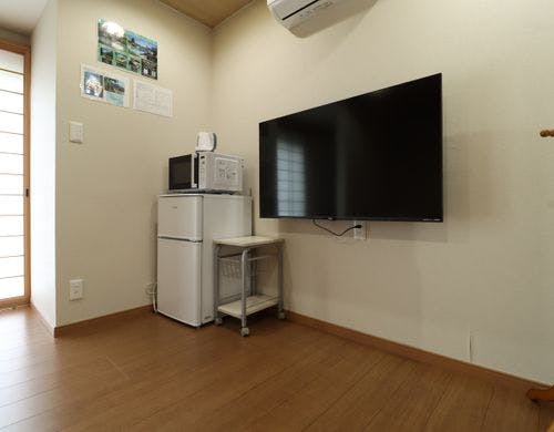 【2号棟】大きなテレビや家電も完備♪