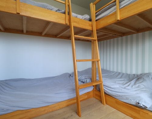 【6号棟】わくわくする二段ベッド