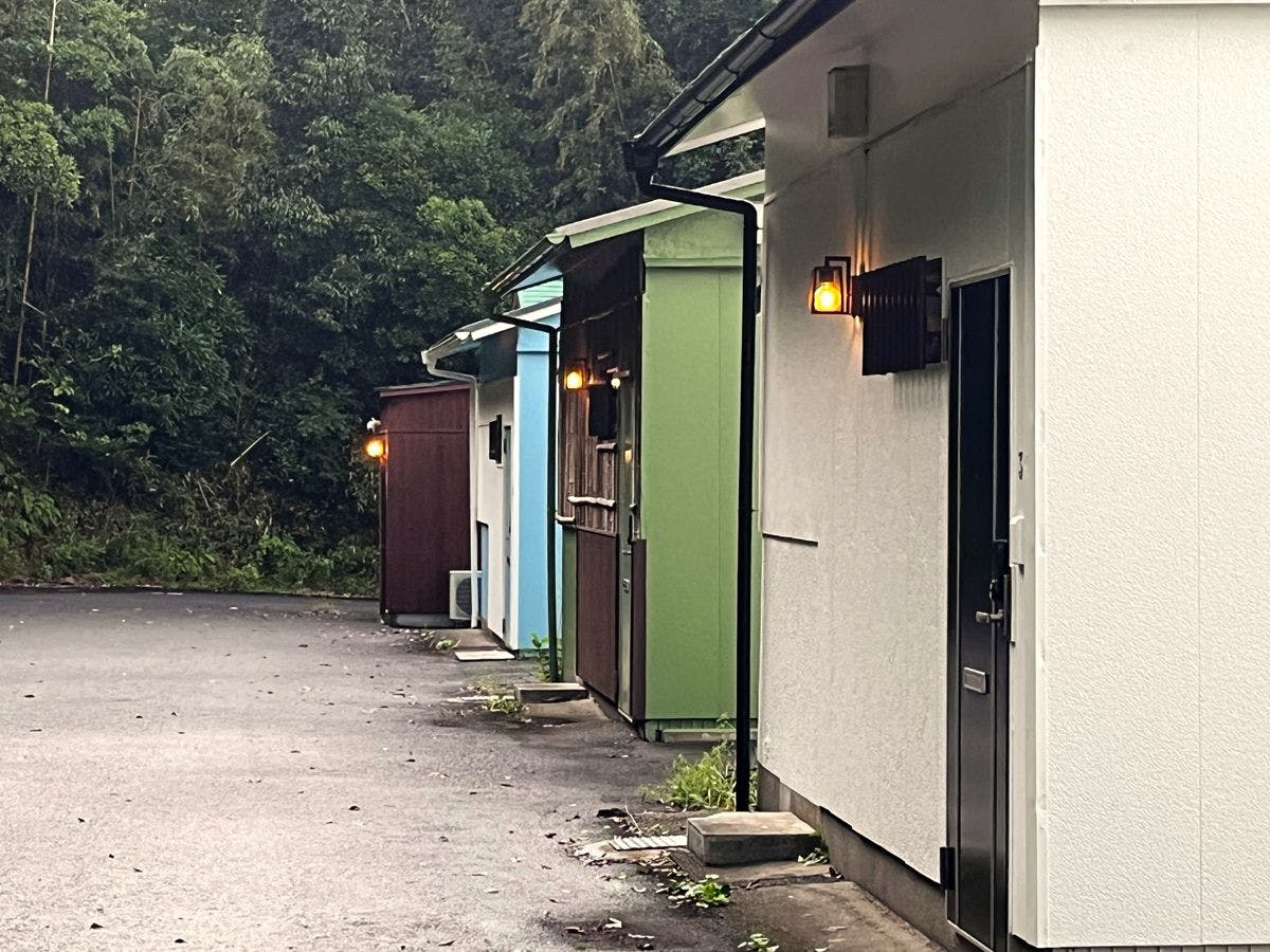 写真：locona + rakuta