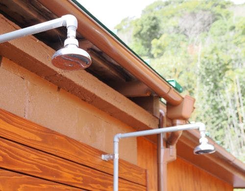 屋外シャワー　サーフィンやサウナの後に