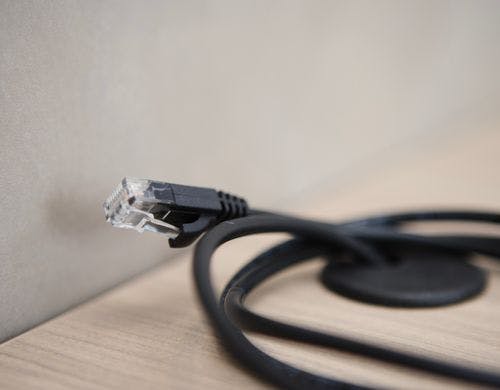 【客室備品】LANケーブル