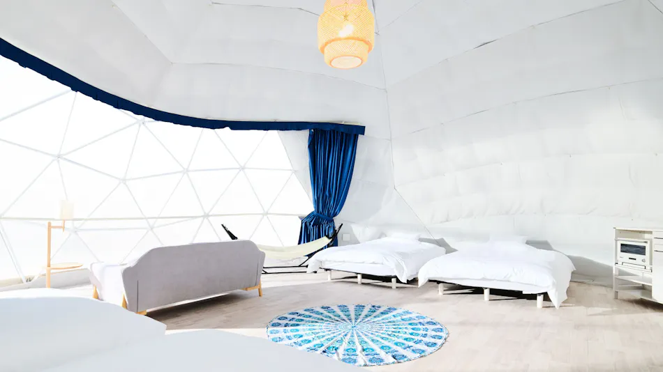 EIGHTVILLAGE