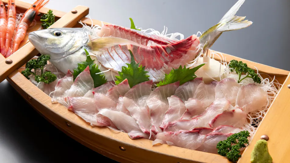 Fisherman's Accommodation Takena: Proudly Serving Fresh Live Fish