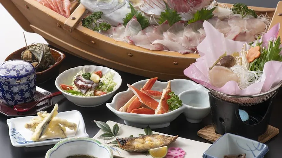 Fisherman's Accommodation Takena: Proudly Serving Fresh Live Fish