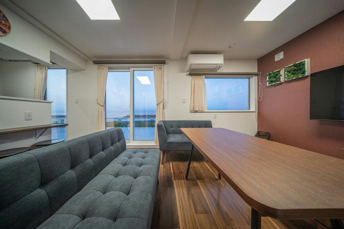 Ocean Stay C Rustic (Red)