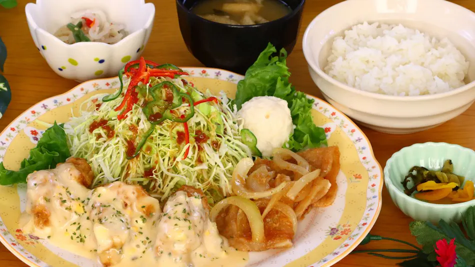 SWELL Guesthouse & Cafe