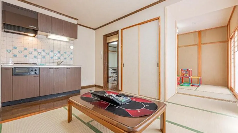 The Corner of Omuroyama