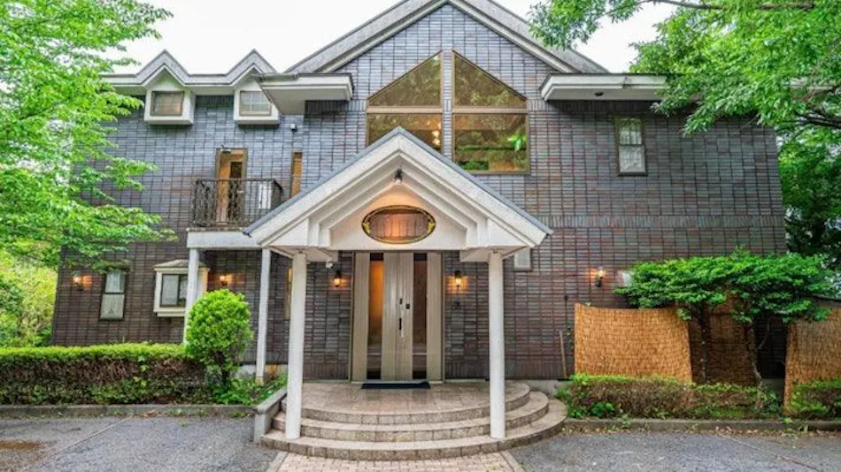 The Corner of Omuroyama