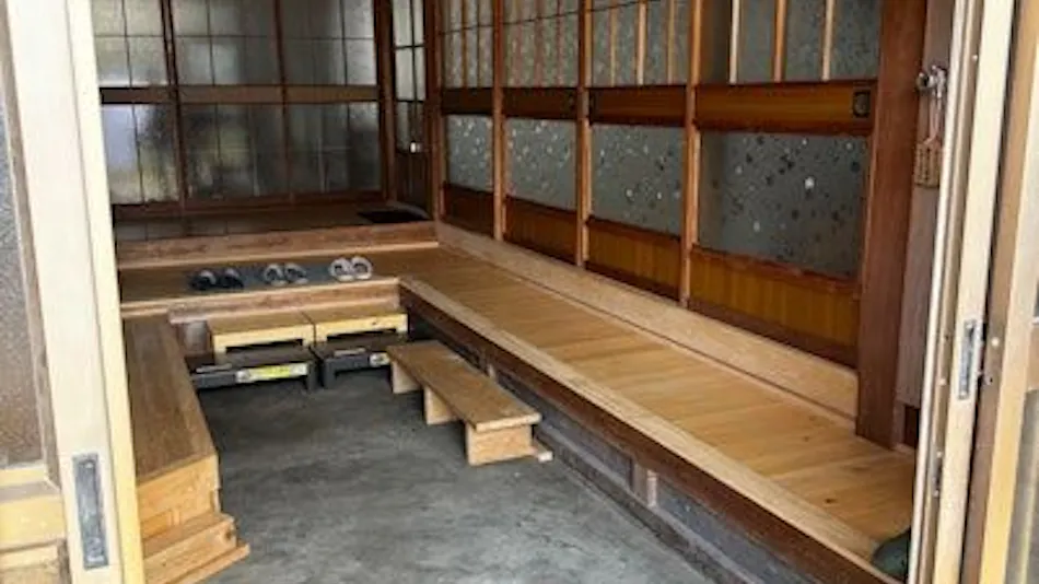Hanamidori -HANAMIDORI- Iwaya no Yado, Gifu Gero Onsen, Gujo Hida Kanayama Private Lodging Lakeside Resort