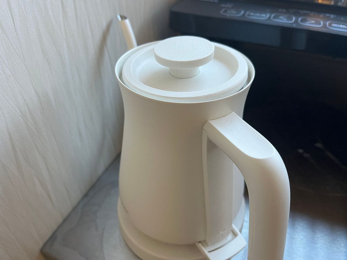Facility_Shared Kitchen Area_Items*