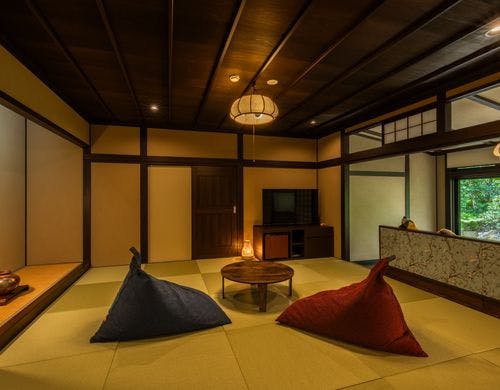 和洋室（ベッドタイプ）のお部屋です。