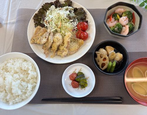 夕食