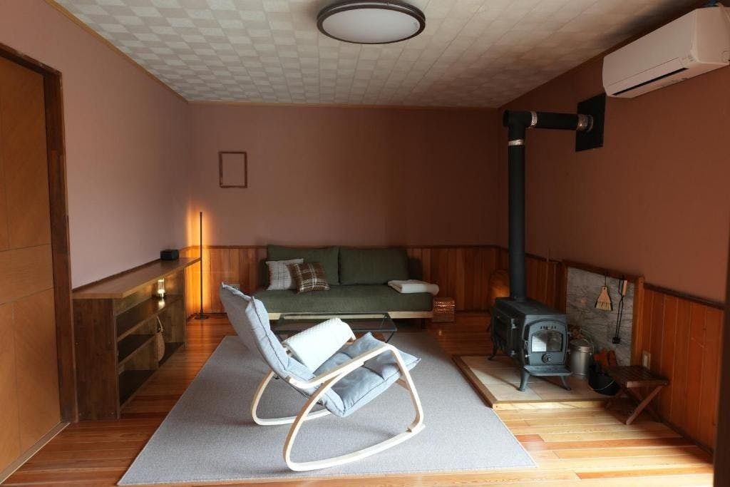 Secret Beach House MOKU